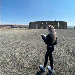 Meet your Posher, Maryana